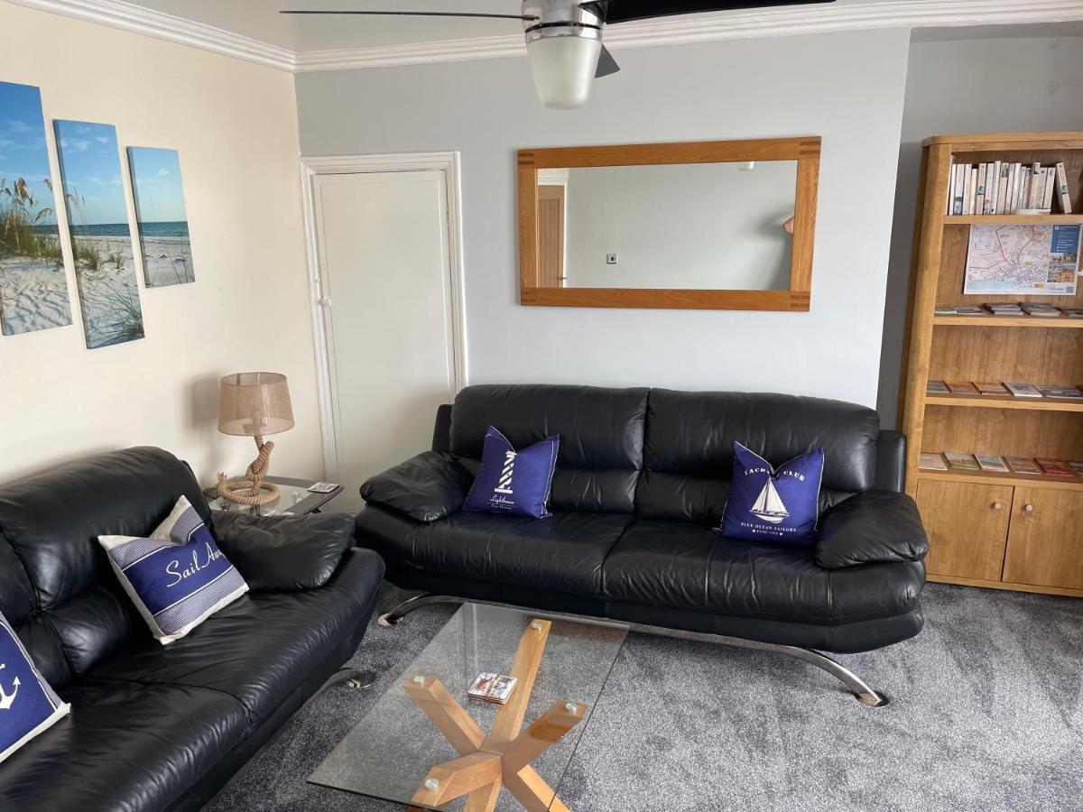 Harbour View Holiday Let - Entire 3 Bedroom Maisonette With Spectacular Harbour And Sea Front Views Sleeps 5 Bridlington Exterior foto