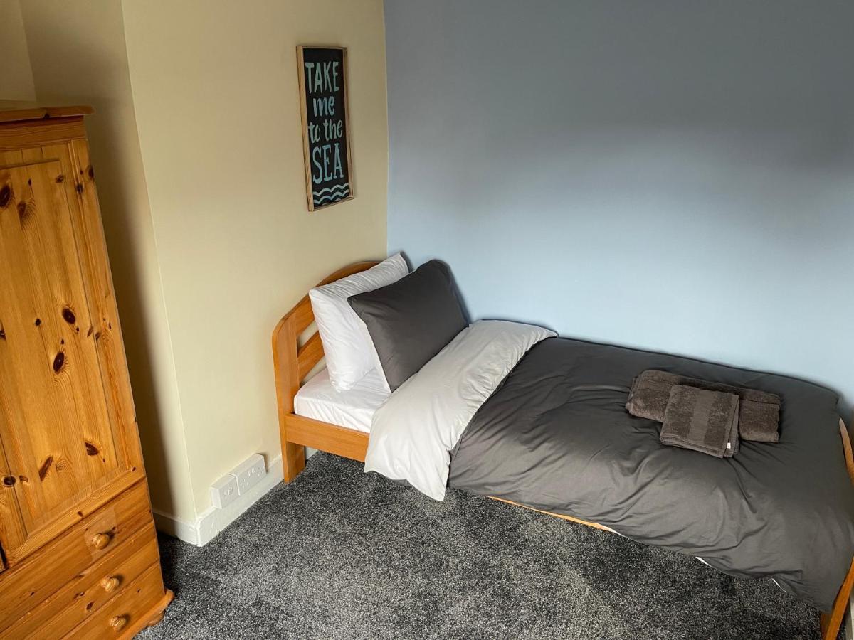 Harbour View Holiday Let - Entire 3 Bedroom Maisonette With Spectacular Harbour And Sea Front Views Sleeps 5 Bridlington Exterior foto
